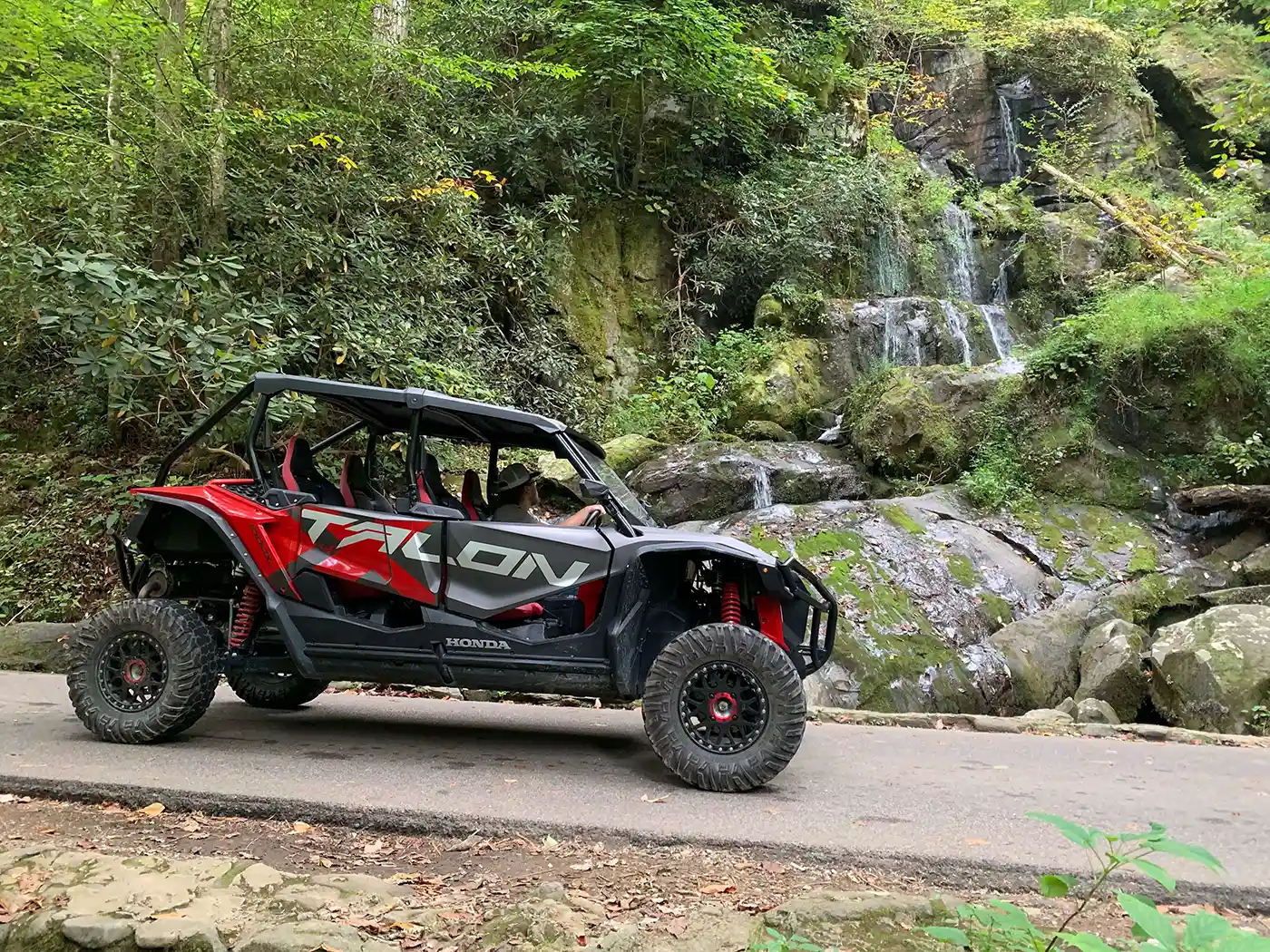 exploring-gatlinburg-utv